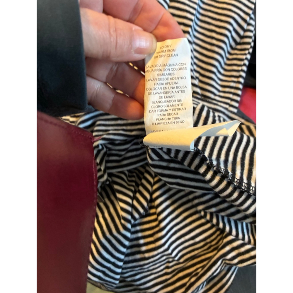 Women's Michael Kors Black White Striped Cold Shoulder Tank Top M - Picture 7 of 8